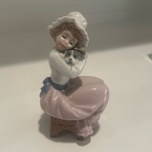 NAO by Lladro Girl Holding Puppy Dog Daisa 1987 Porcelain Figurine